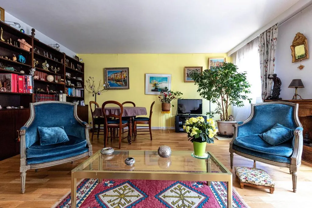 Veeve - Left-Bank Living, Paris, France