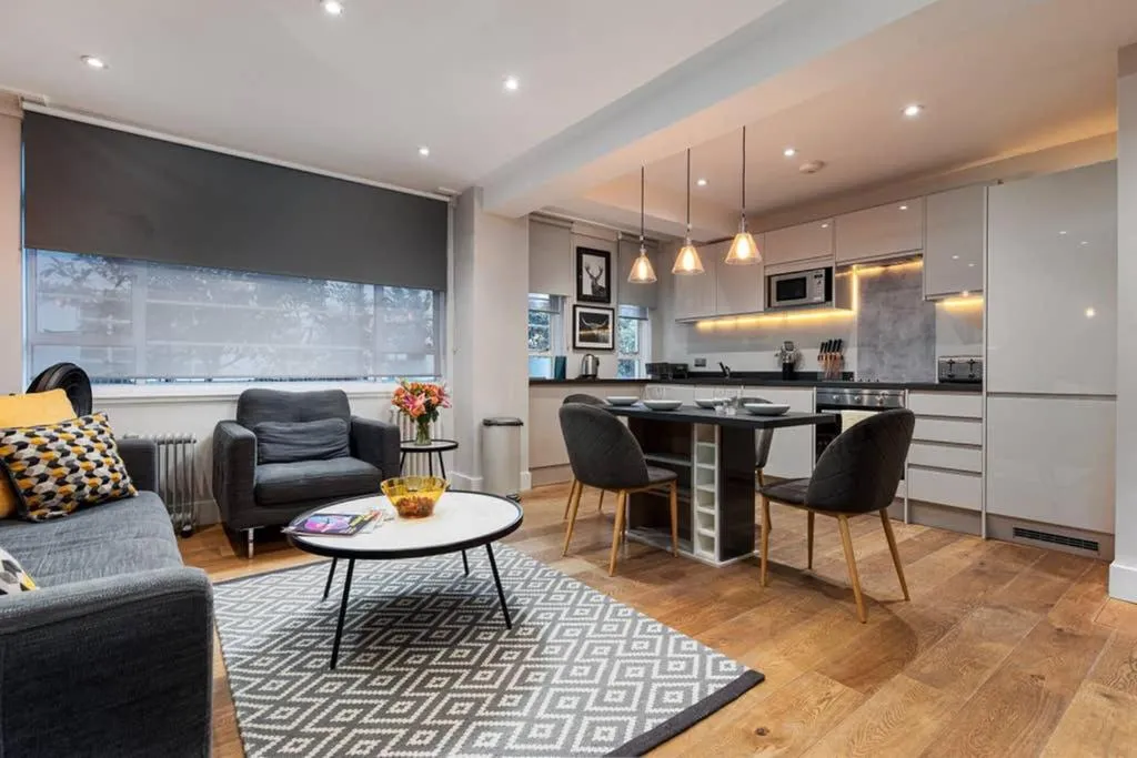 Apartment 23 - Nell Gwynn House - Chelsea, Londra, Marea Britanie