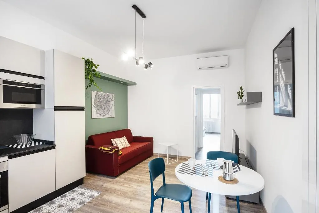 ALTIDO Bright 1BR apt in De Angeli, nearby subway, Comasina, Italy