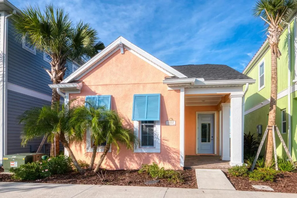 Cozy Beach Style Cottage with Hotel Amenities, Near Disney at Margaritaville 8037D, Orlando (FL), United States