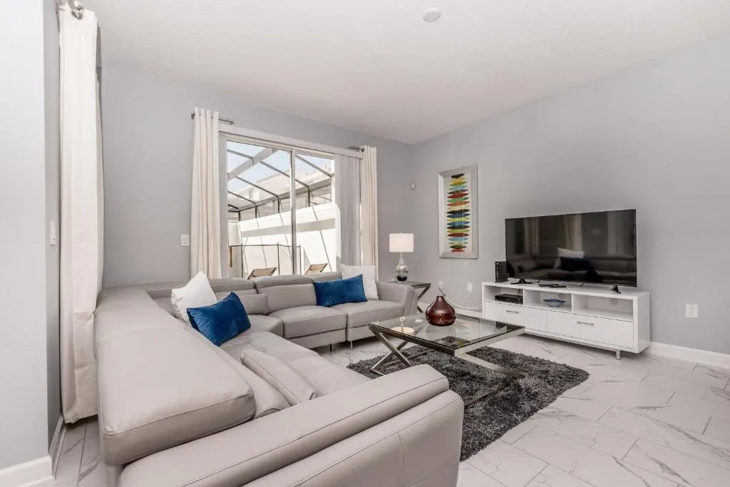 Luxury 4 Bedroom Town Home, Davenport, Statele Unite ale Americii