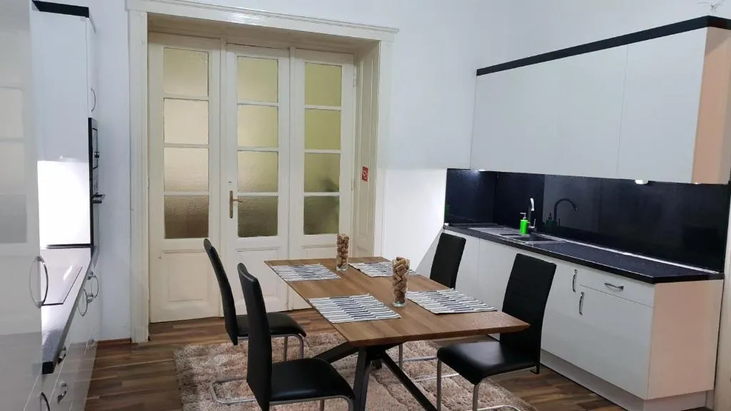 Pannónia Best Home, Budapest, Hungary