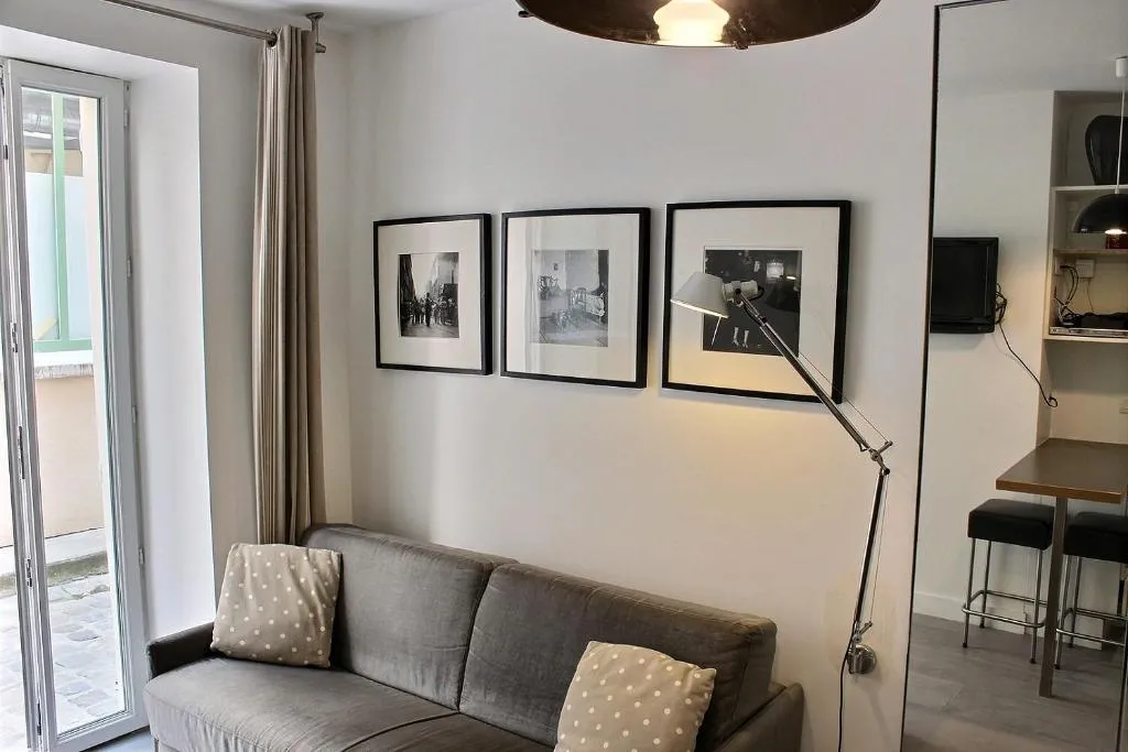S05003 - Sophisticated studio for 2 people in the Latin Quarter, Paris, Franţa