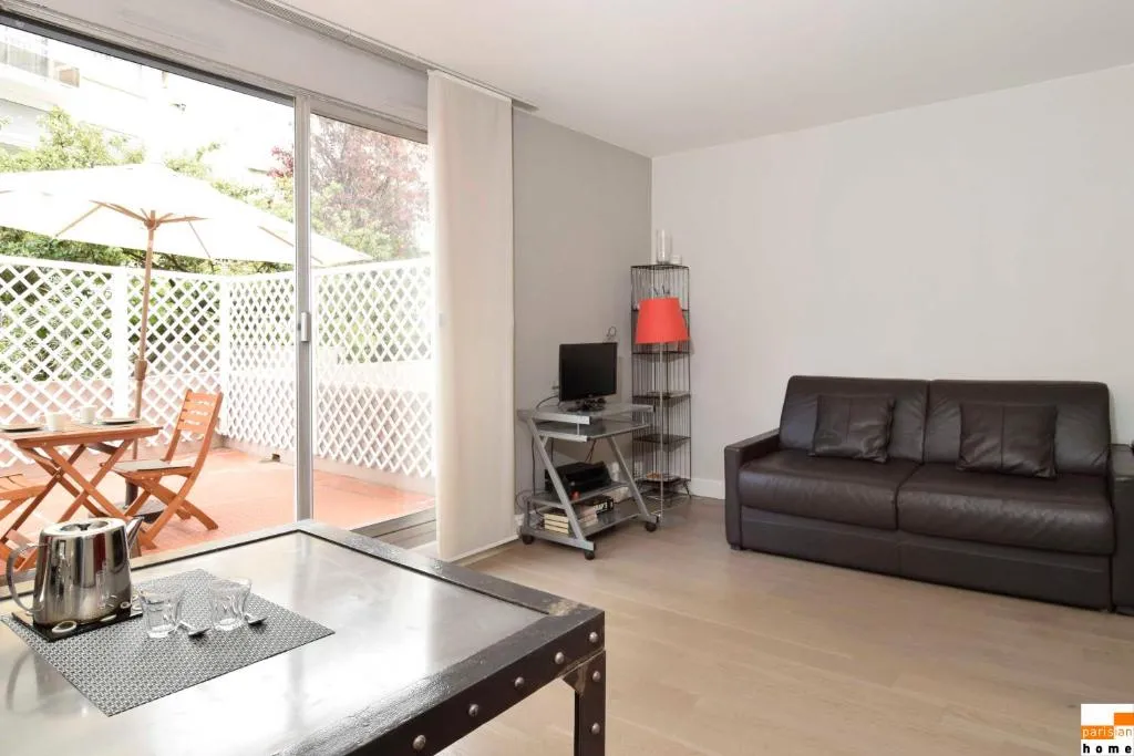 S15177 - Warm studio for 2 people in the Montparnasse area, Paris, Franţa
