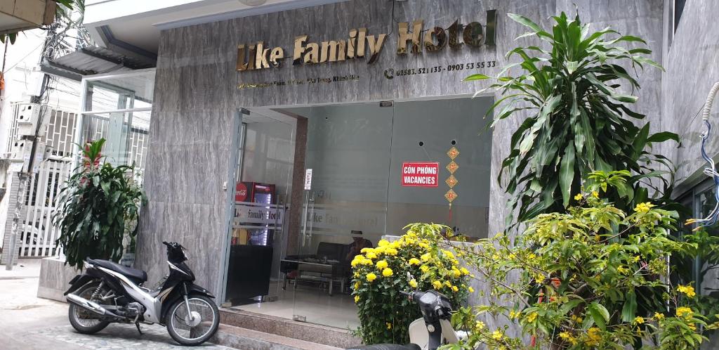 Like Family Hotel