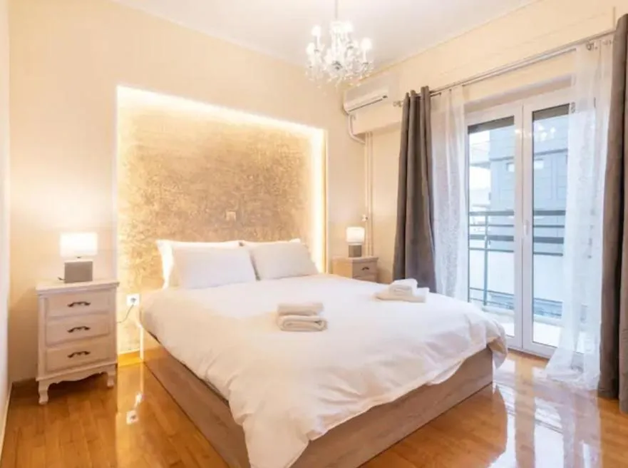 Eirini's Beauty 55sqm, 5' metro mall, Atena, Grecia