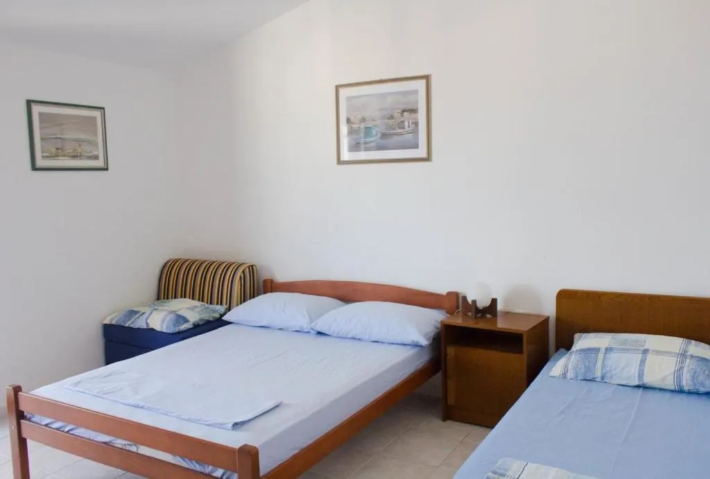 Studio Arbanija 13298e, Centola, Croatia