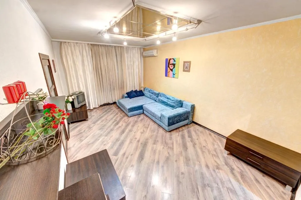 Apartment on the street. Leo Tolstoy, 51, Kiev, Ucraina