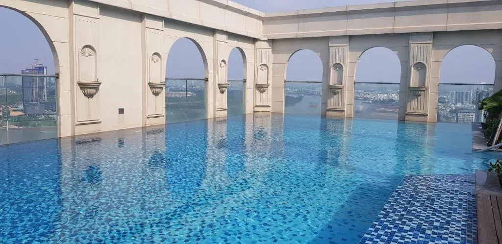 R&M Luxury Sweet Escape, Ho Și Min, Vietnam