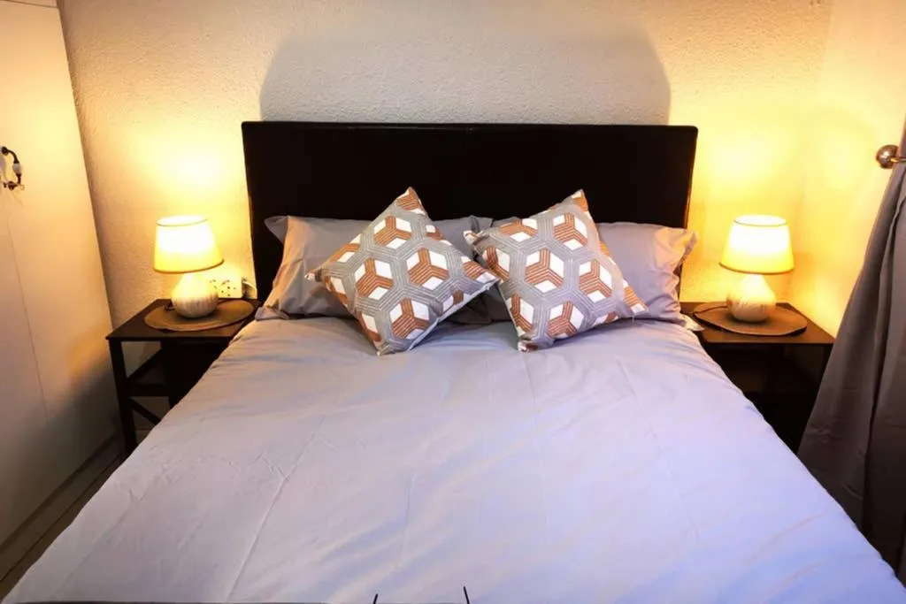 The Smiths Self Catering Cottage, Cape Town, South Africa