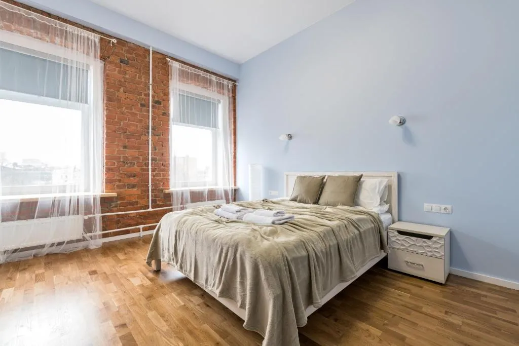Four bedroom Apartment-5 комнатная квартира на Курляндской, Kudrovo, Russia