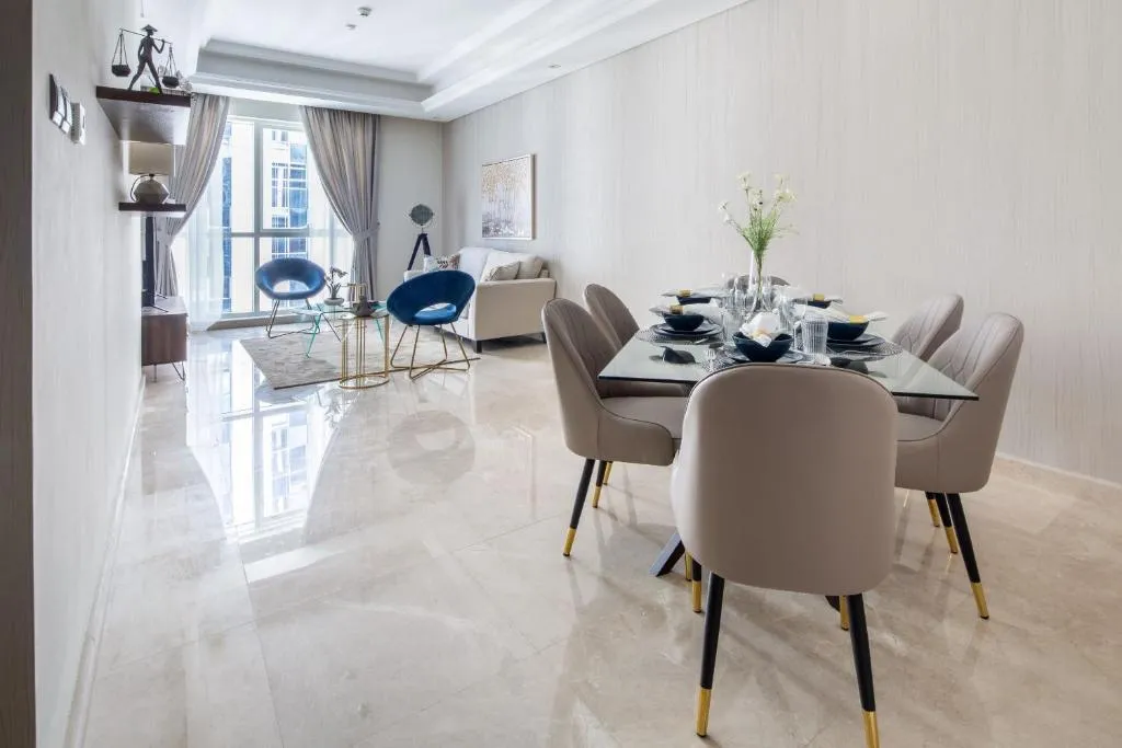 Frank Porter - Mon Reve, Alantos, United Arab Emirates