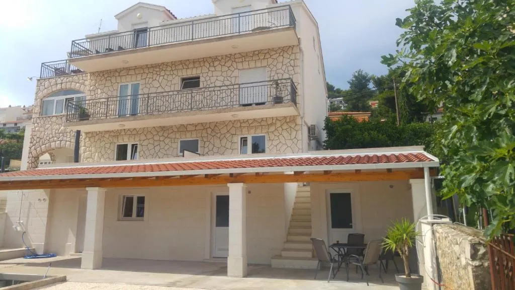 Apartments Peni?, Trogir, Croaţia