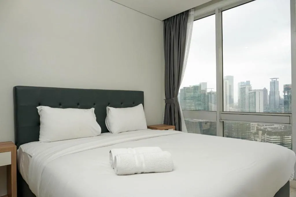 Comfortable Deluxe 2BR at The Empyreal Condominium Epicentrum Apartment By Travelio, Jakarta, Indonezia