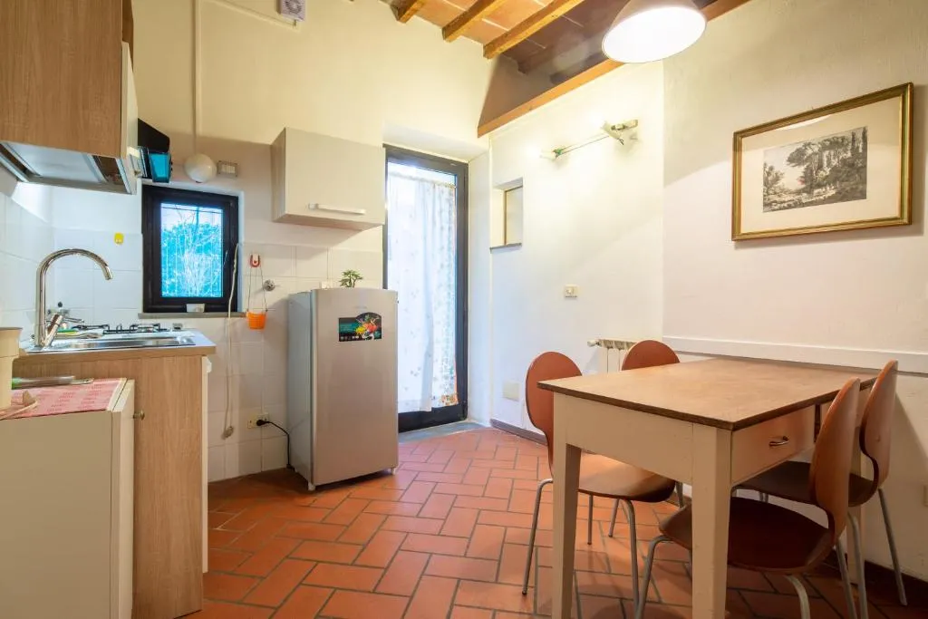 Paradiso 28, Florence, Italy