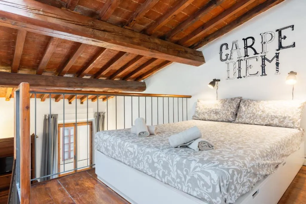 Modern Studio Flat - 3 mins from Duomo Square, Florența, Italia