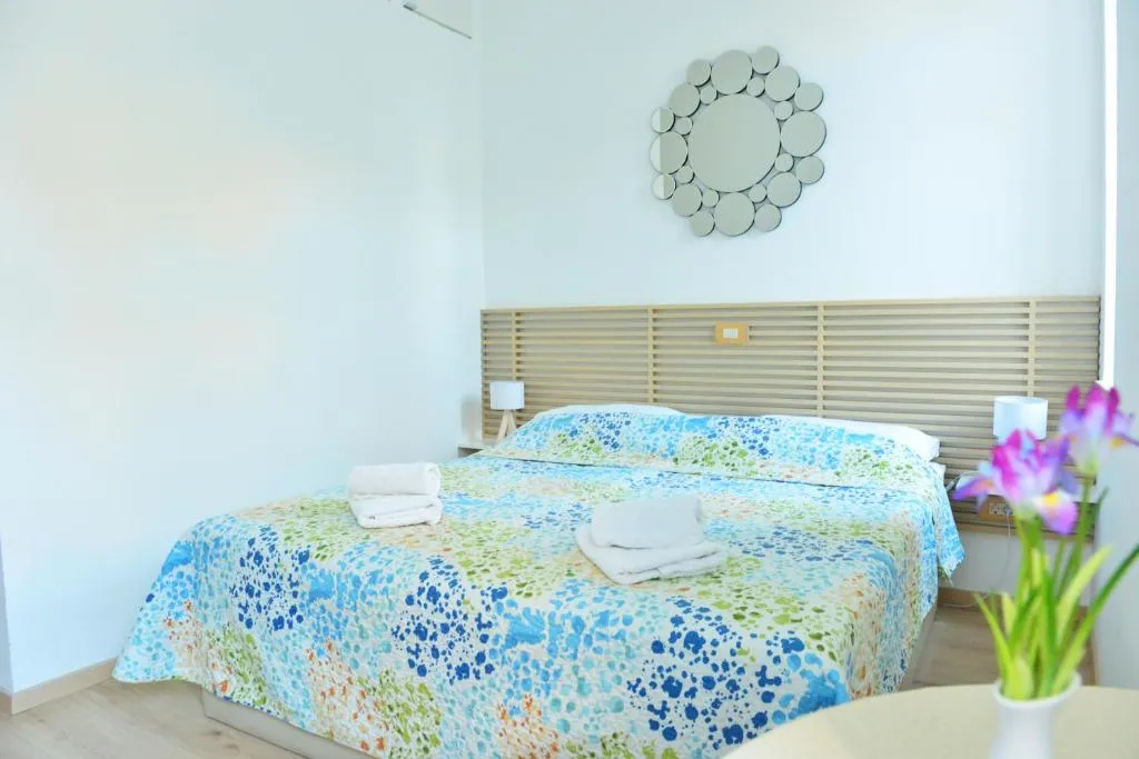 Studio Iris on Rokova Street - 5 min. Walk to the Old Town of Split, Split, Croatia