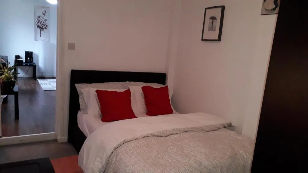 Cosy London holiday Home (Near O2 arena), London, United Kingdom