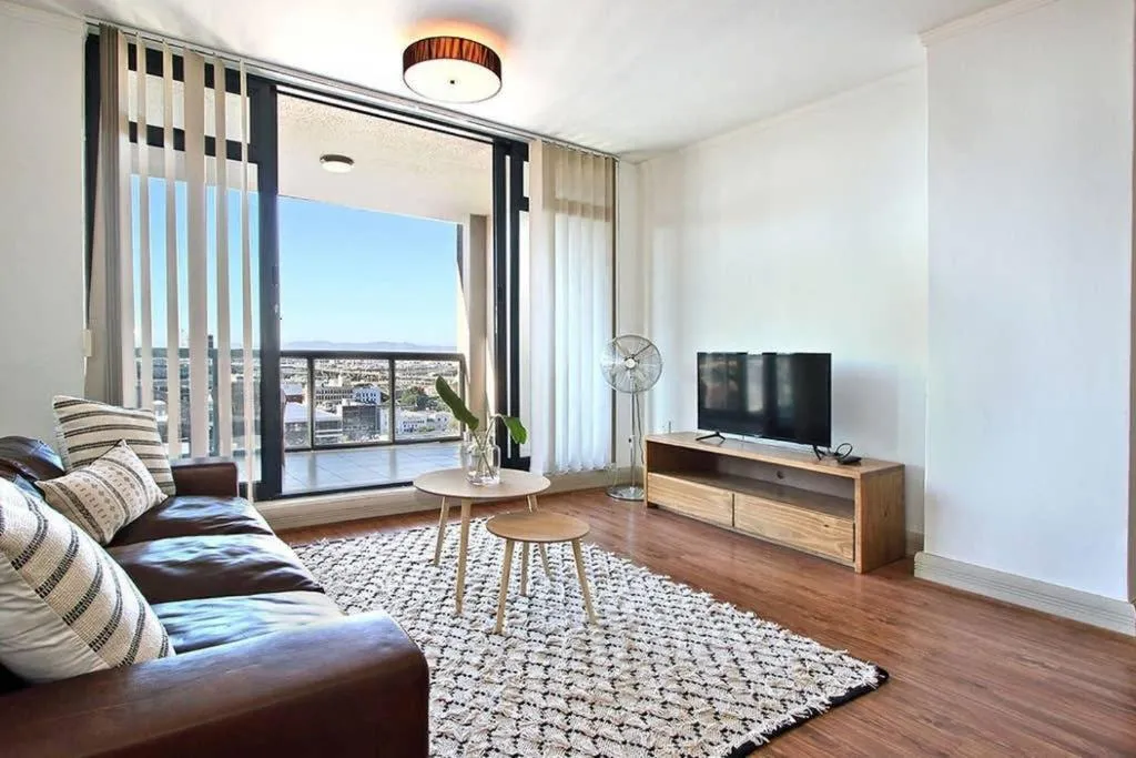Four seasons 1306, Cape Town, South Africa