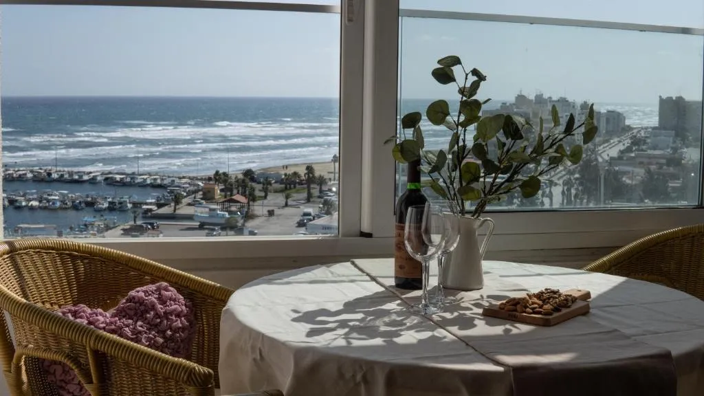 Seaview City Center 1BR Apartment - Larnaca, Larnaca, Cyprus