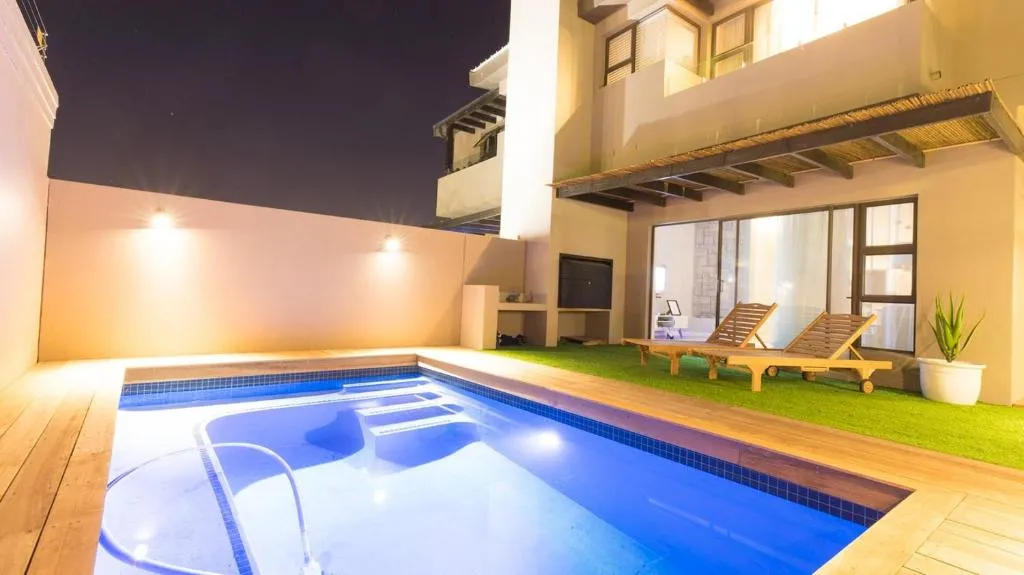 Blouberg Easy Living, Cape Town, South Africa