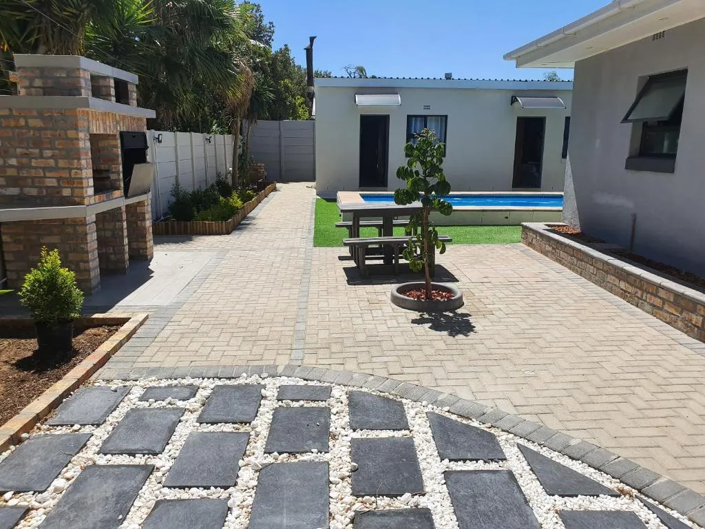 BIREN SELF CATERING, Cape Town, South Africa