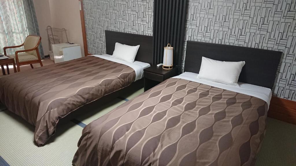 The Gran Resort Elegante Atami thumbnail 2