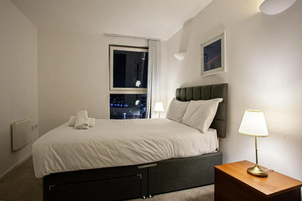 Red Bā Serviced Accommodation, Manchester (CT), United Kingdom