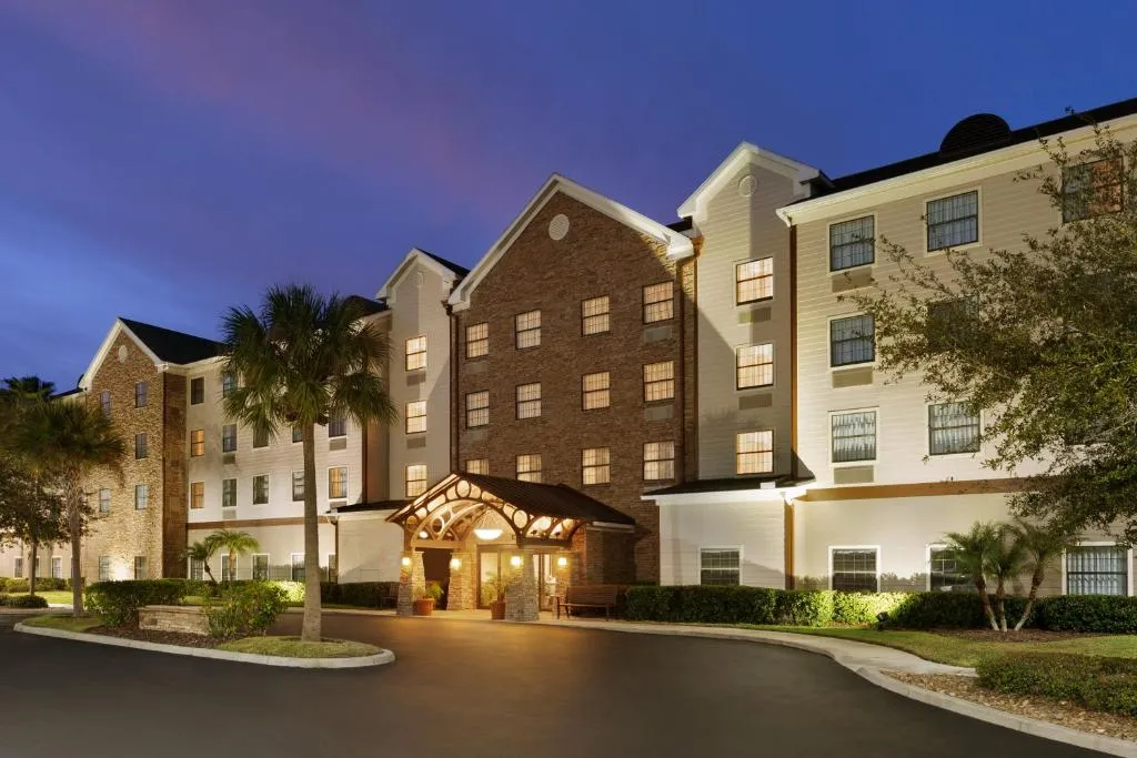 Staybridge Suites Tampa East- Brandon, Tampa, Statele Unite ale Americii
