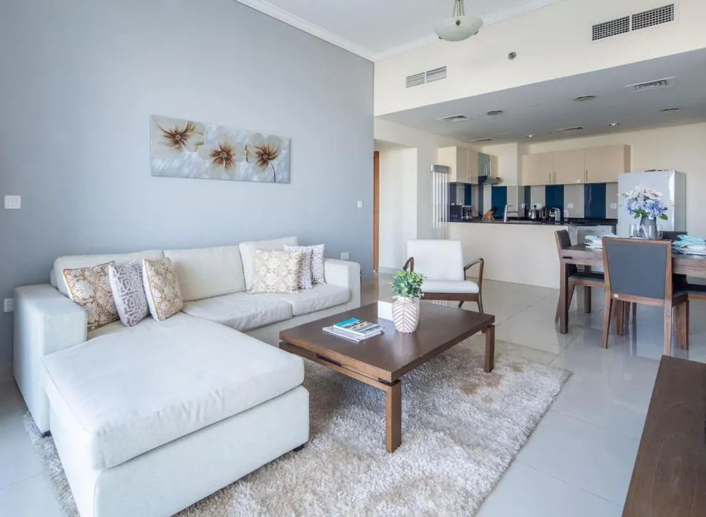 Frank Porter - Ocean Heights, Dubai, Emiratele Arabe Unite