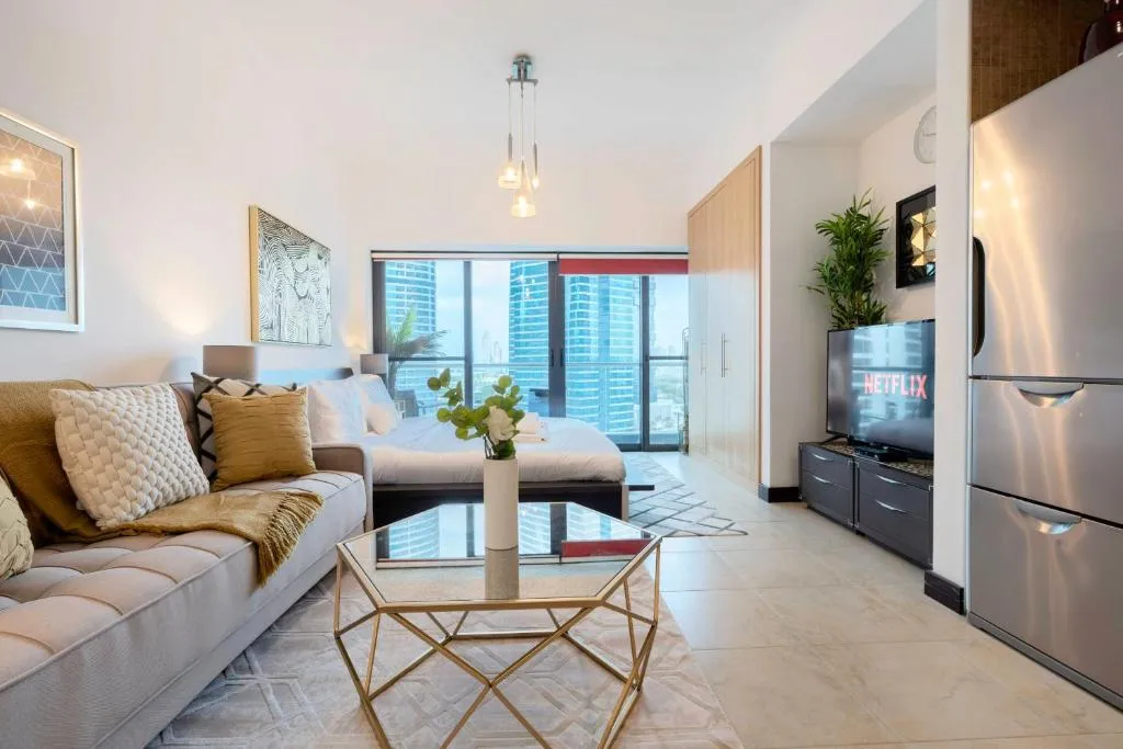 GuestReady - Lux Studio with Balcony in JLT, Dubai, Emiratele Arabe Unite