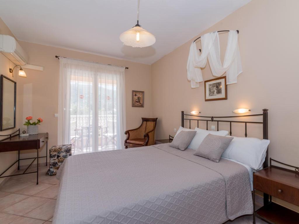 Large Twin Room