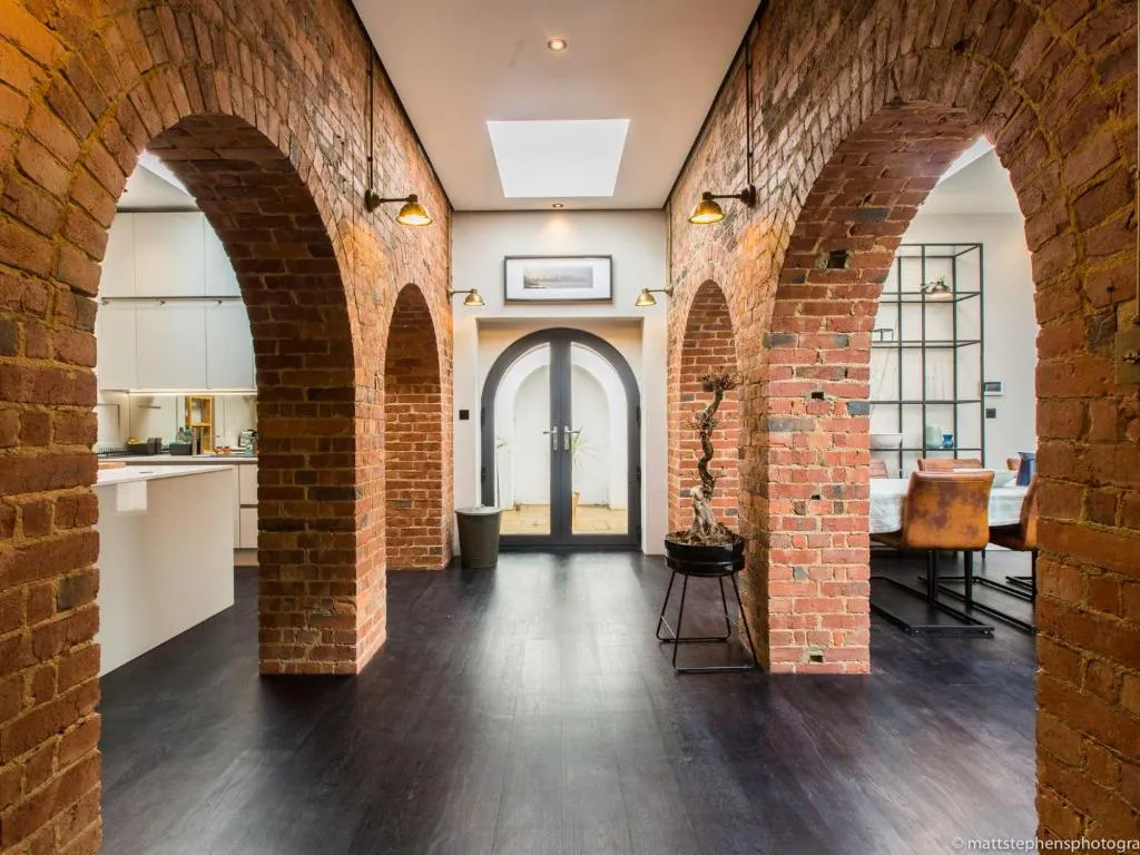 Luxury 3BDR conversion w/private rooftop terrace, Brighton and Hove, United Kingdom