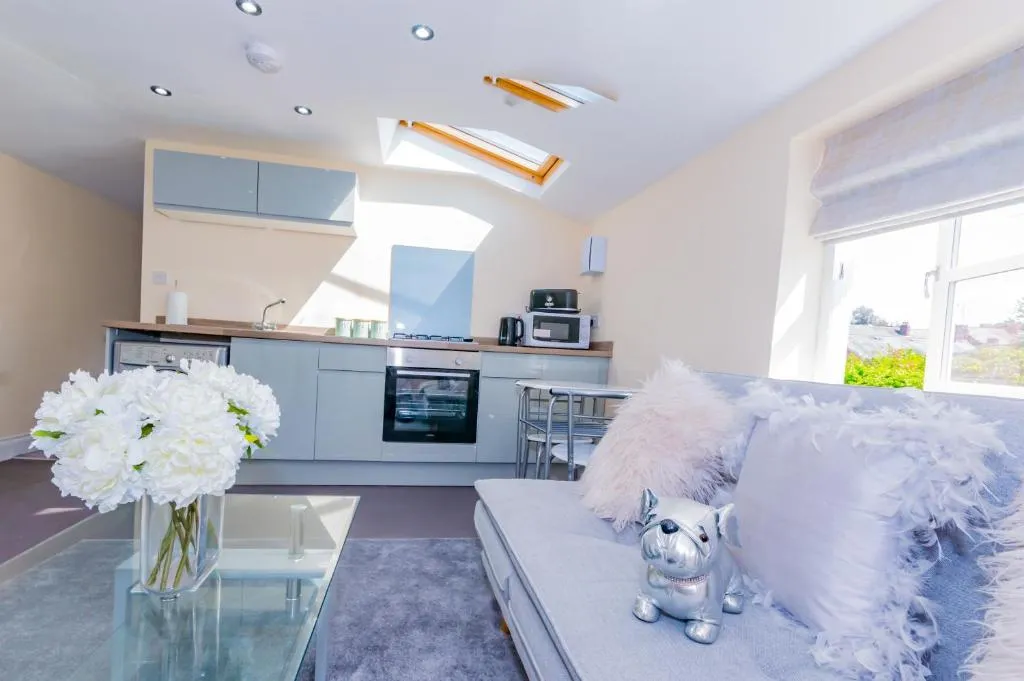 Stylish Living Minutes from Reading Town Centre, Reading, Marea Britanie