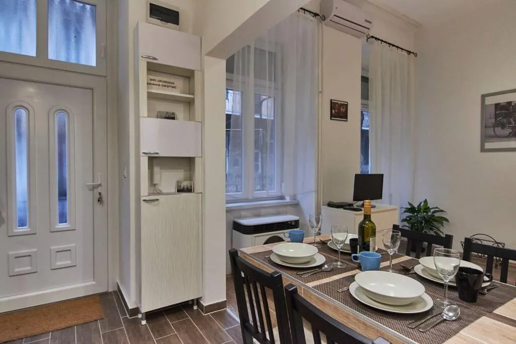 Loft Studio in OLD TOWN/RuinBar Quarter + A/C, Budapesta, Ungaria