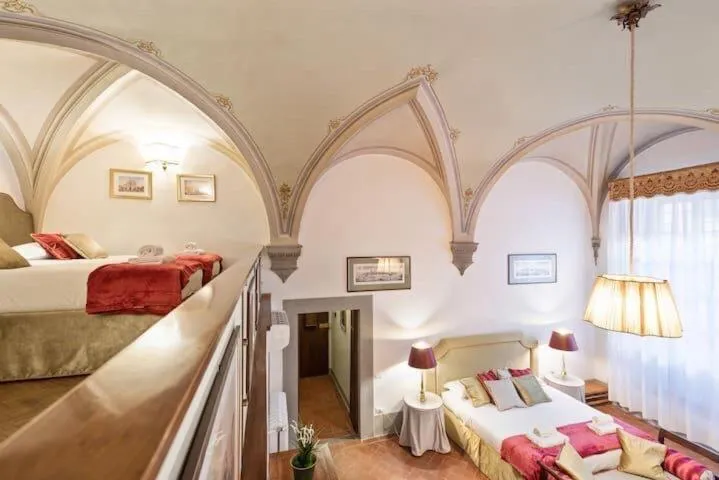 Uffizi Royal Dream Apartment, Florența, Italia