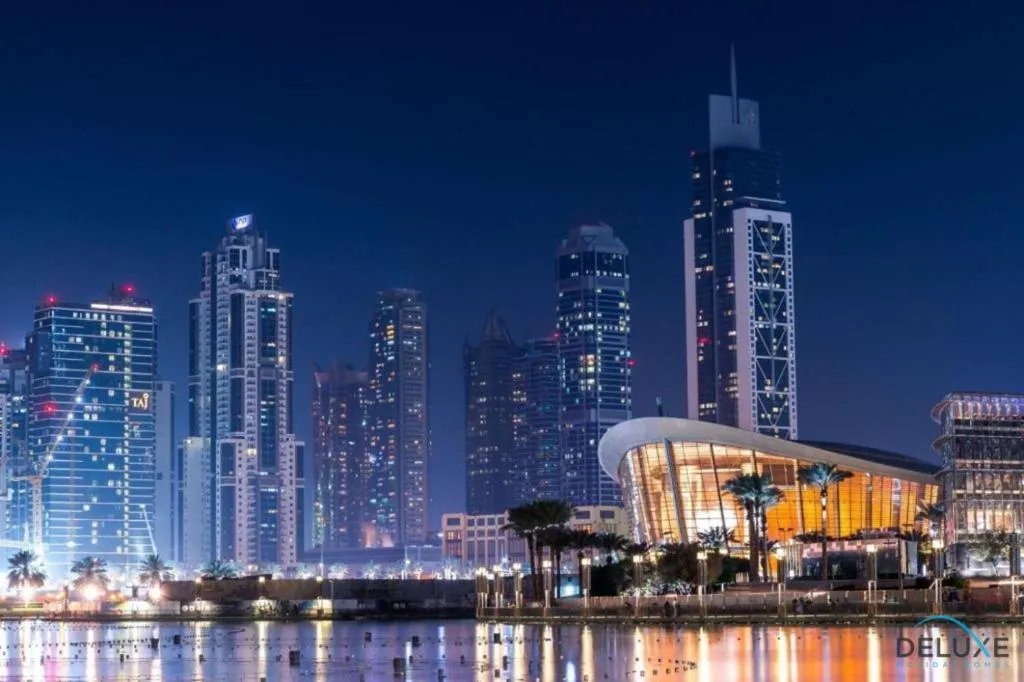 One Bedroom Apartment with Burj Khalifa View in Executive Tower B, Business Bay by Deluxe Holiday Homes, Alantos, United Arab Emirates