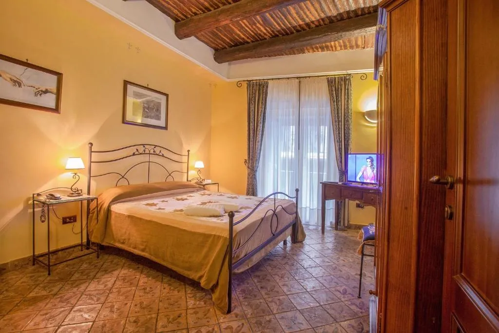Alloggio dei Vassalli In the heart of the historic center, Napoli, Italia