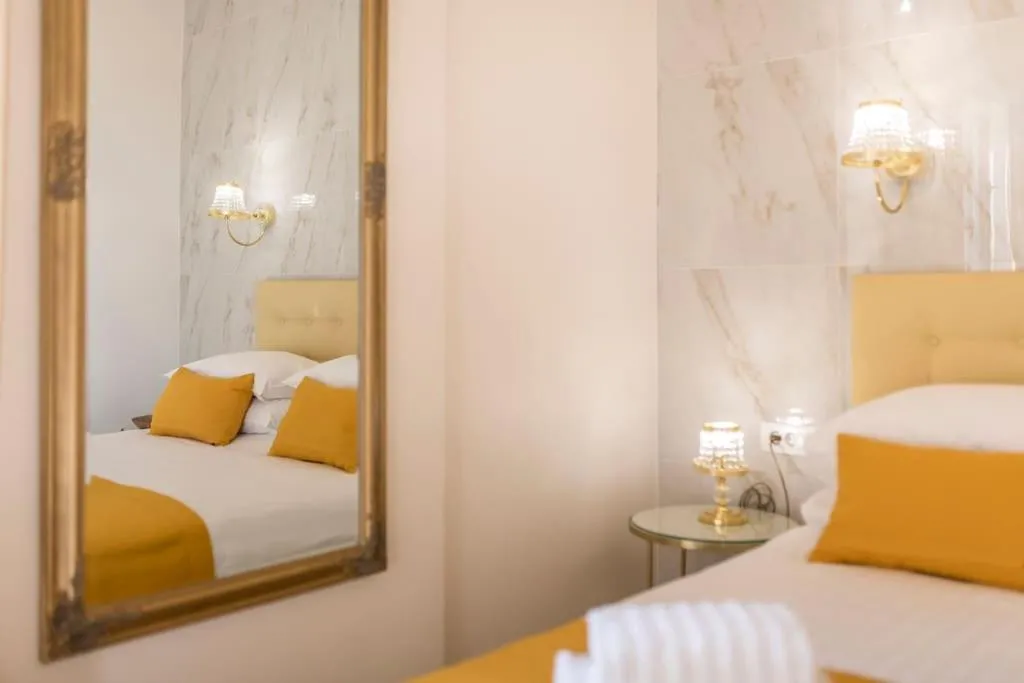 Apartment Olivia - Room 2, Split, Croaţia