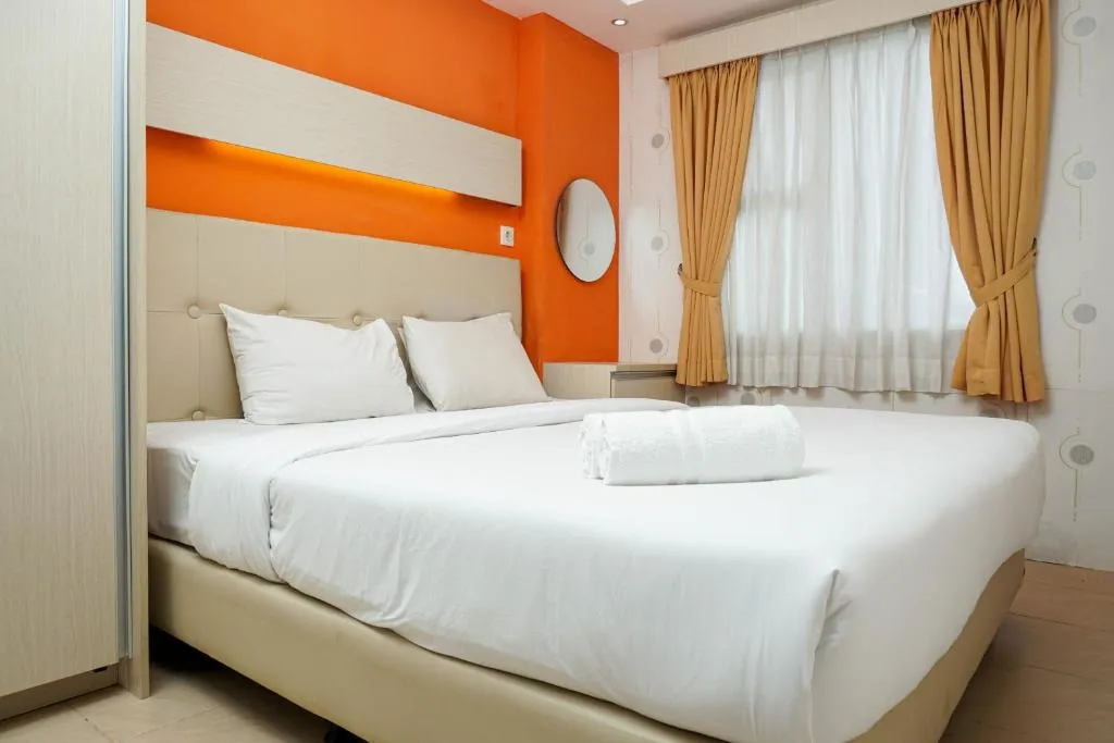 Functional and Compact 1BR Belmont Apartment By Travelio, Jakarta, Indonesia