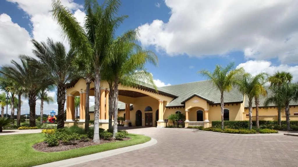 DISNEY - 5 bedroom luxury vacation home - PARADISE PALMS RESORT, Kissimmee, United States