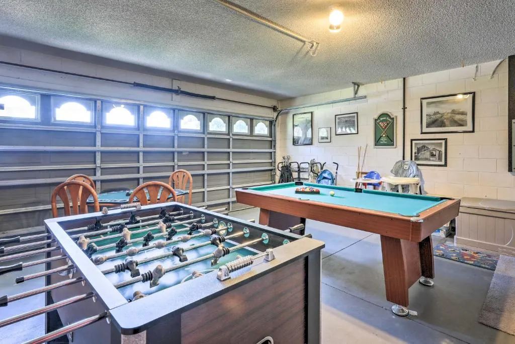 Family Villa with Game Room Less Than 6 Miles to Disney Magic!, Orlando, Statele Unite ale Americii