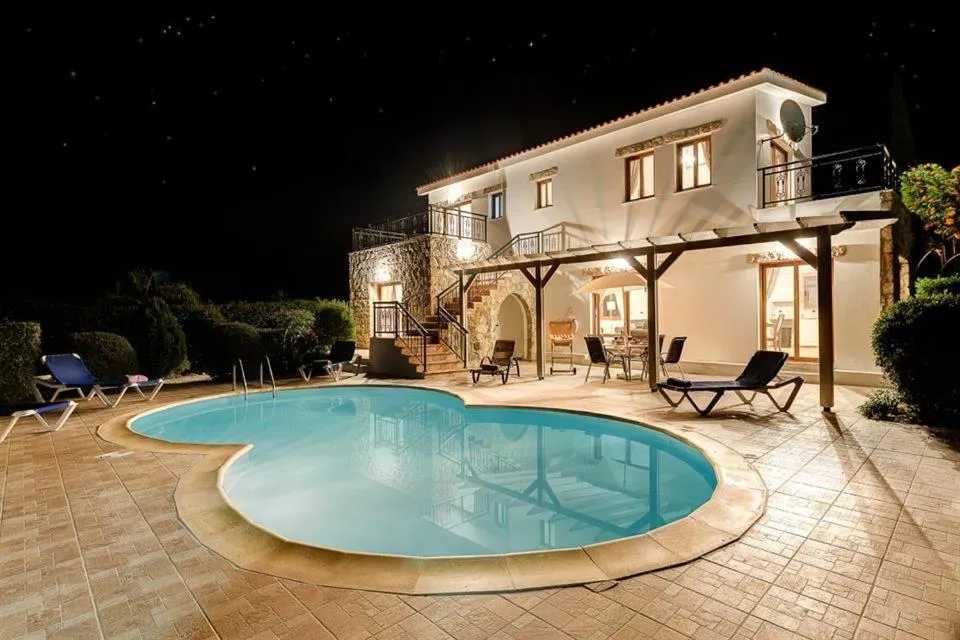 Argaka Beachfront Villa, Paphos, Cipru