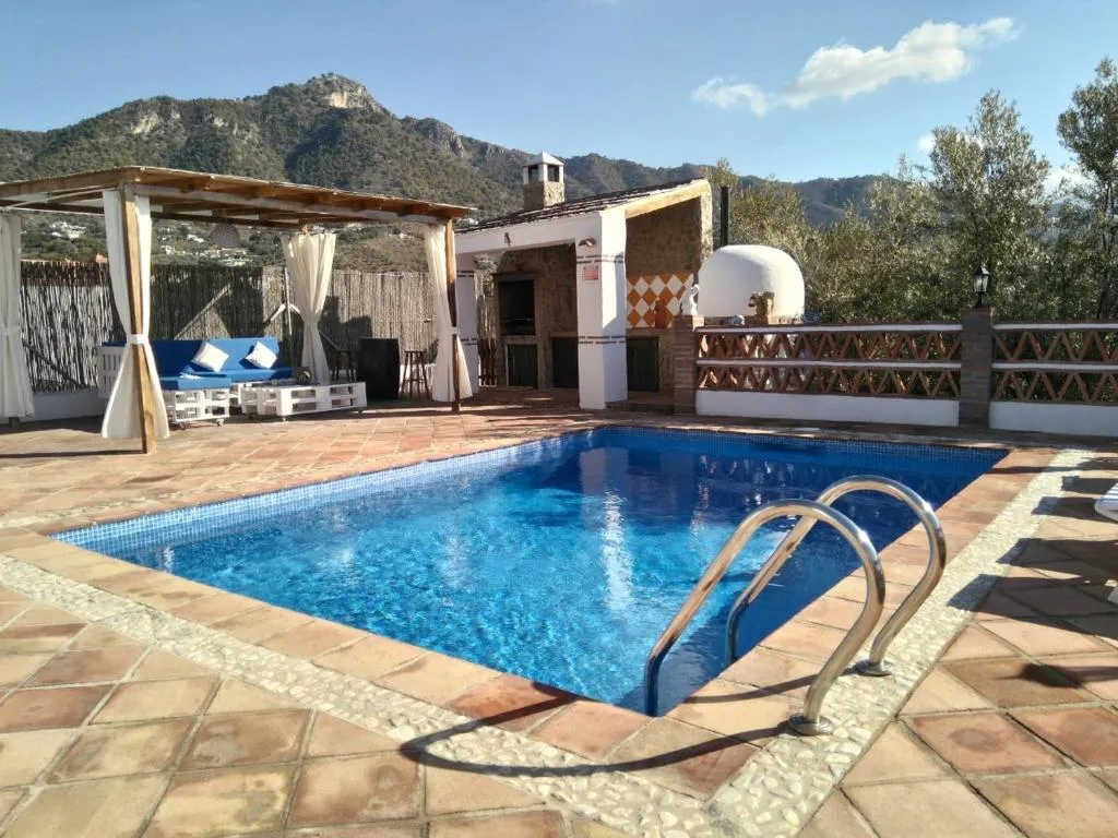 Villa with 2 bedrooms in Malaga with wonderful mountain view private pool terrace, Malaga, Spain