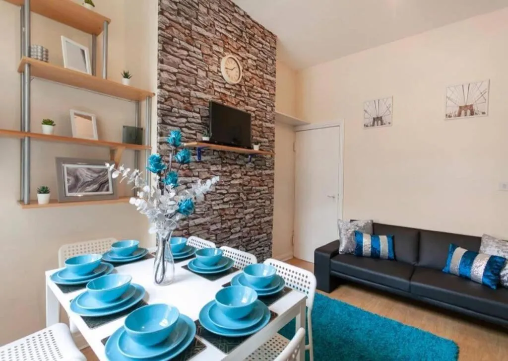 Nottingham Abigail Haven, 4 Bedroom, Parking, Nottingham, Marea Britanie