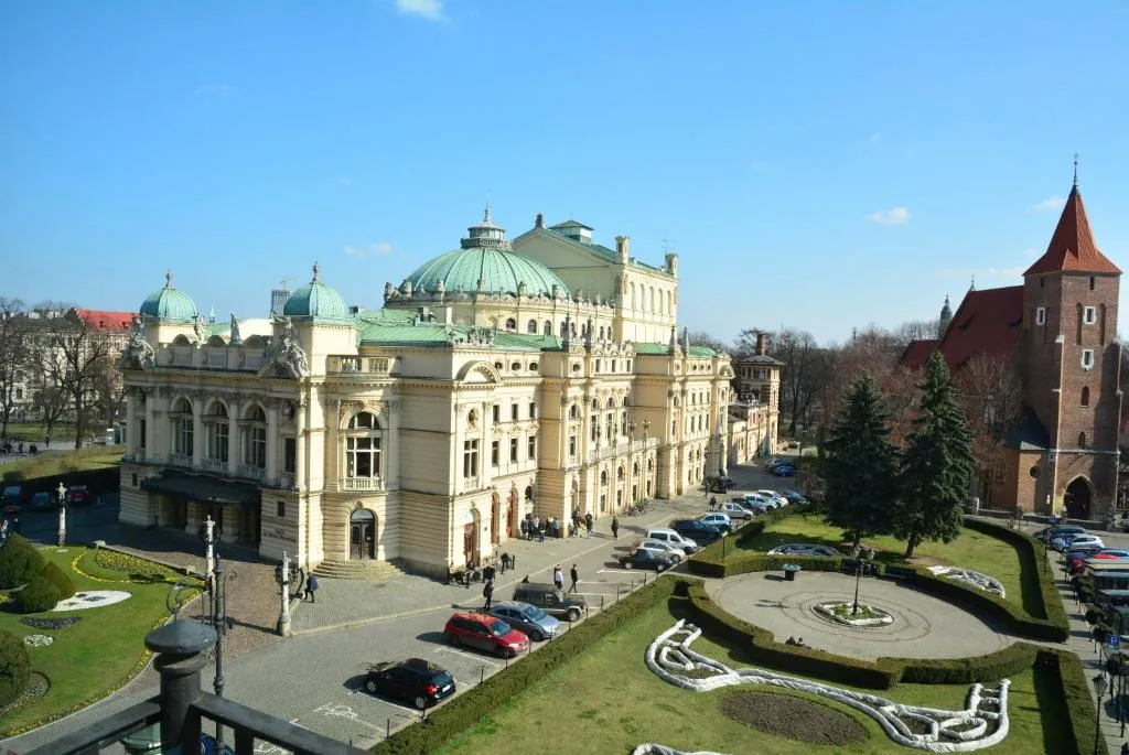 Przestronny apartament, z pięknym widokiem, Krakow, Poland