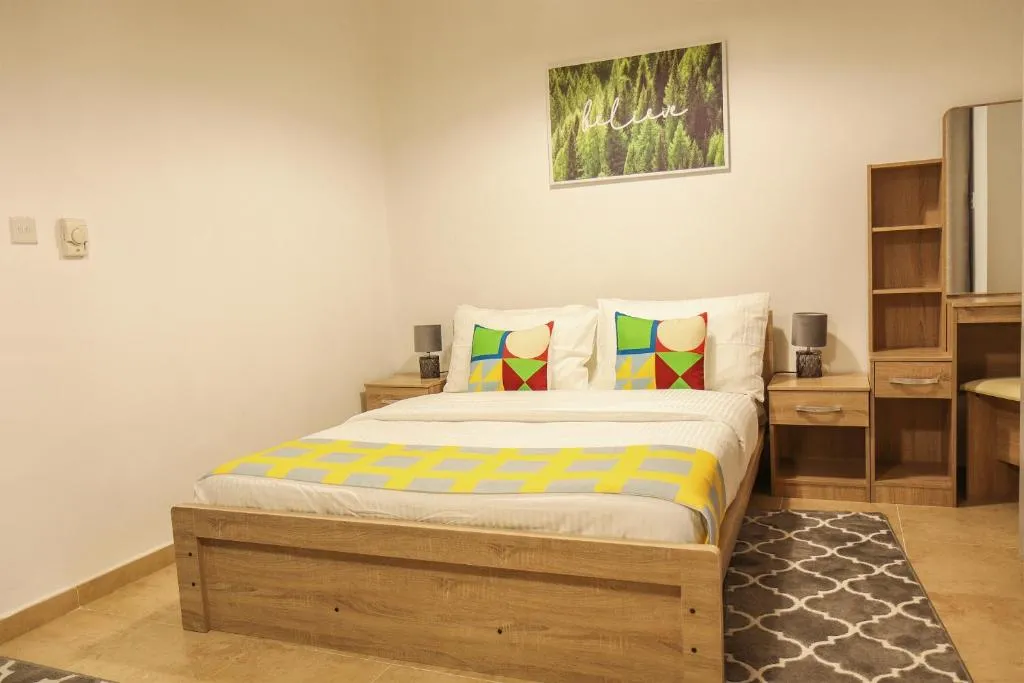 Signature Holiday Homes - Furnished Studio in Silicon Gates 1, Alantos, United Arab Emirates