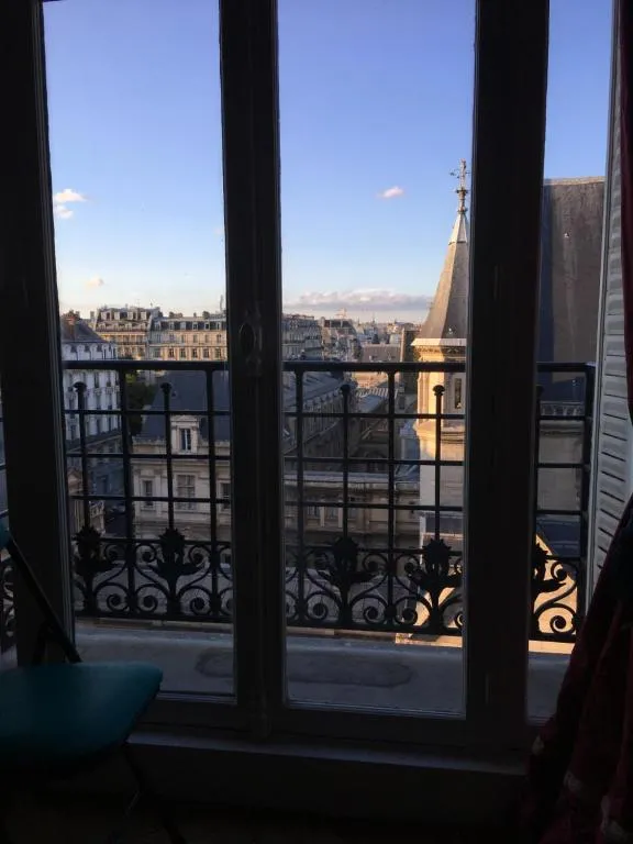 Vue imprenable sur le musée des arts et métiers, Paris, France