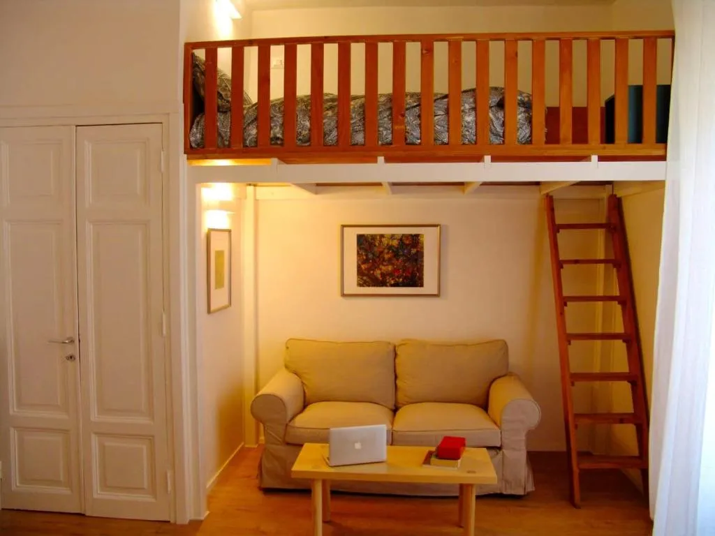 Apartment with 2 bedrooms in Roma with furnished balcony and WiFi, Roma, Italy