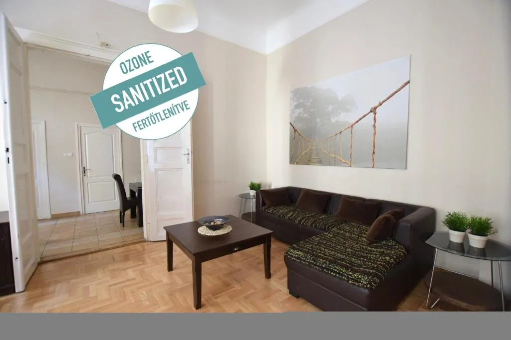 Standard Apartment by Hi5 - Múzeum 5, Budapest, Hungary